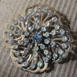 Source Unknown Silver and Blue Gem Brooch